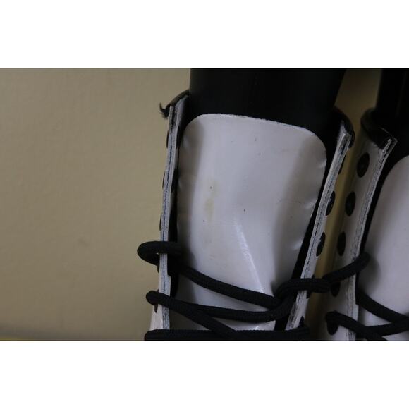 Doc Dr Martens Boots Womens 5 White Combat Lace Up 1450 Air Wair - Picture 7 of 13